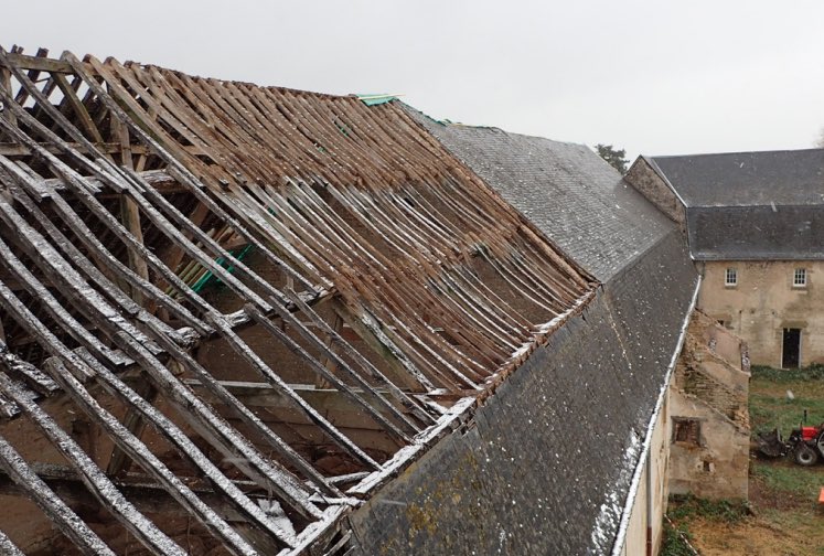 Château et Ferme de Dumphlun, Nièvre-Bourgogne tweet media