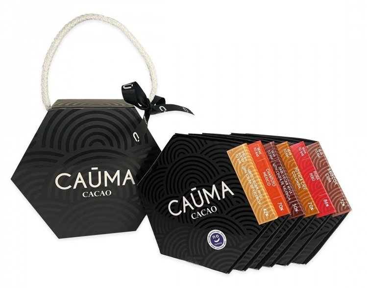 🍫En #Valencia, tienes a <a href="/TrufasMartinez/">Trufas Martínez - Caūma Cacao</a> para hacer regalitos de chocolate bean to bar.  trufasmartinez.com/2-navidad