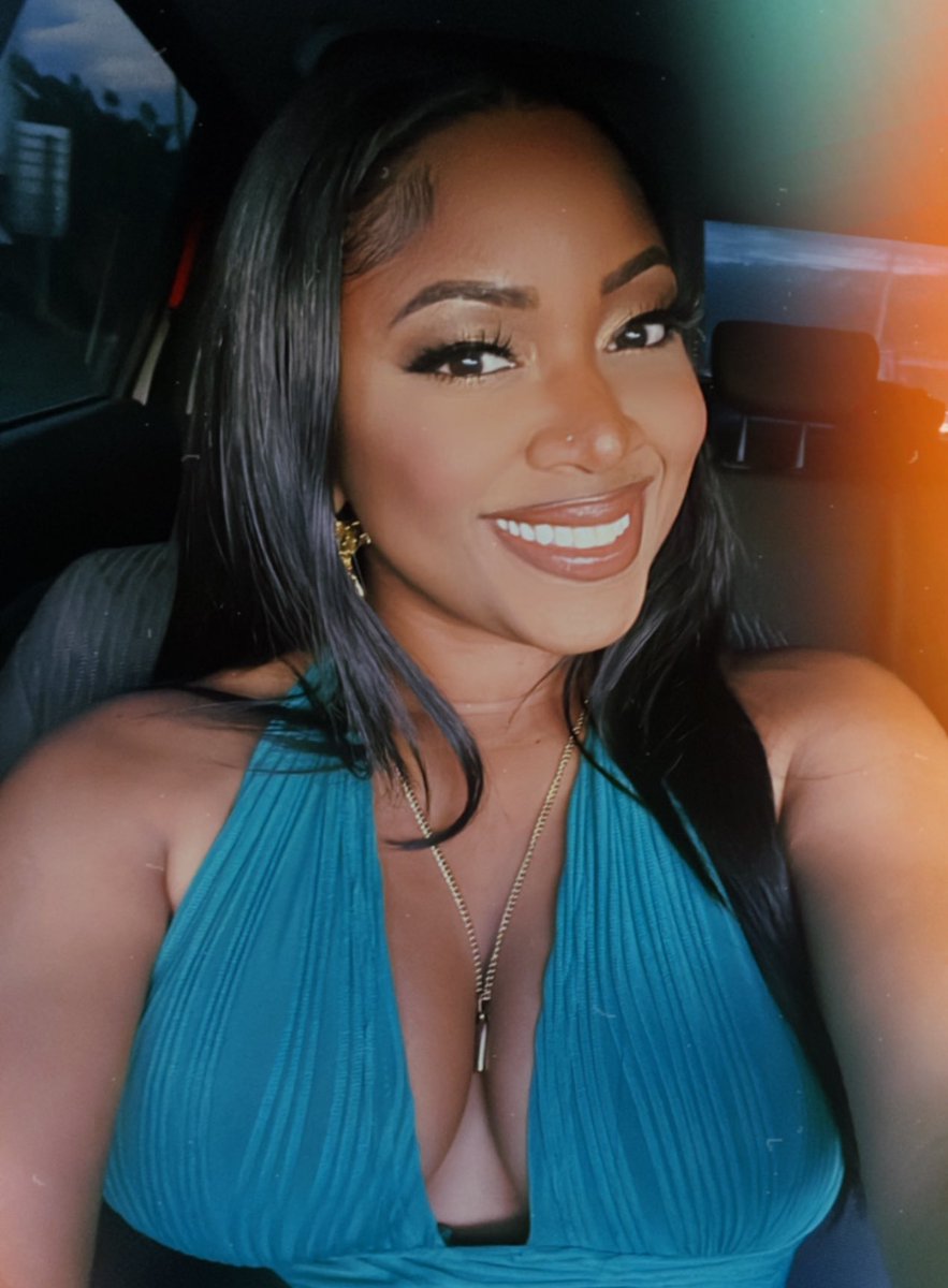 As a passenger princess my only job is to take selfiesssss 😎