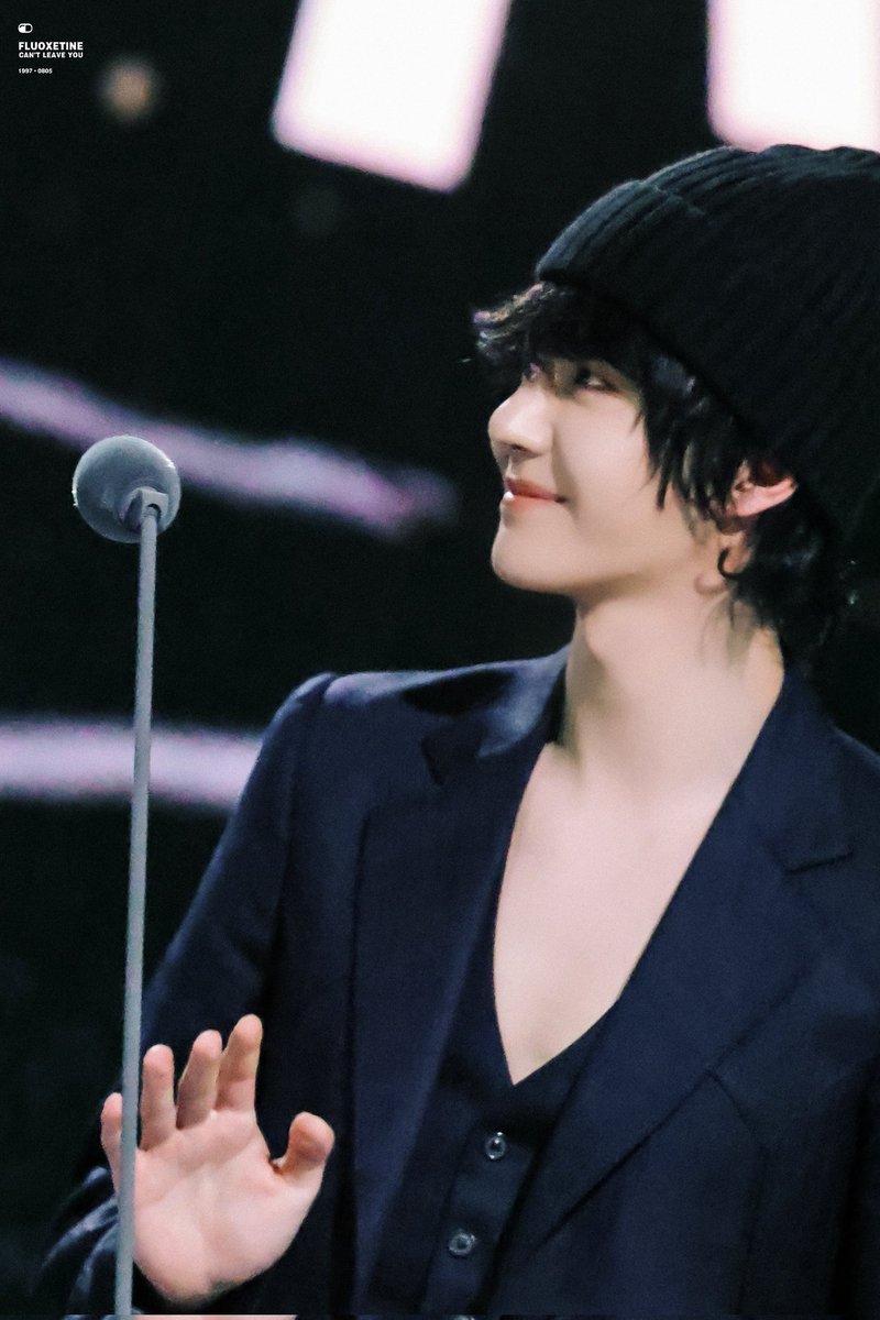 YizhanWyxz's tweet photo. 💚💚💚💚
©FLUOXETINE·王一博 

https://t.co/EEuXs7OlD1 https://t.co/6X0EA679Rm