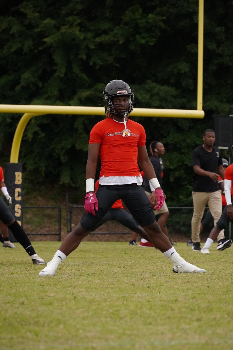 sadursalahudd2's tweet image. End season highlights! 😬 hudl.com/v/2MtNLy