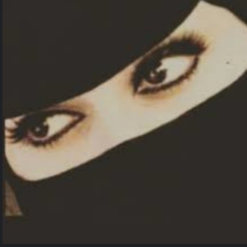 #زواج_مسيار سعوديه مطلقه بدون اطفال 
القبيلة قحطانية
العمر 32الطول172الوزن 66
السكن مكه الوظيفة قطع خاص 
مواصفاتك البشرة بيضاء طيبه واخاف الله وجميله وذات شعراً جميل و سنعه واعرف اطبخ مهتمه بنفسي 
الشروط زواج مسيار يخاف الله مصلي غير متشدد #الشيخ_نواف_الاحمد_الصباح