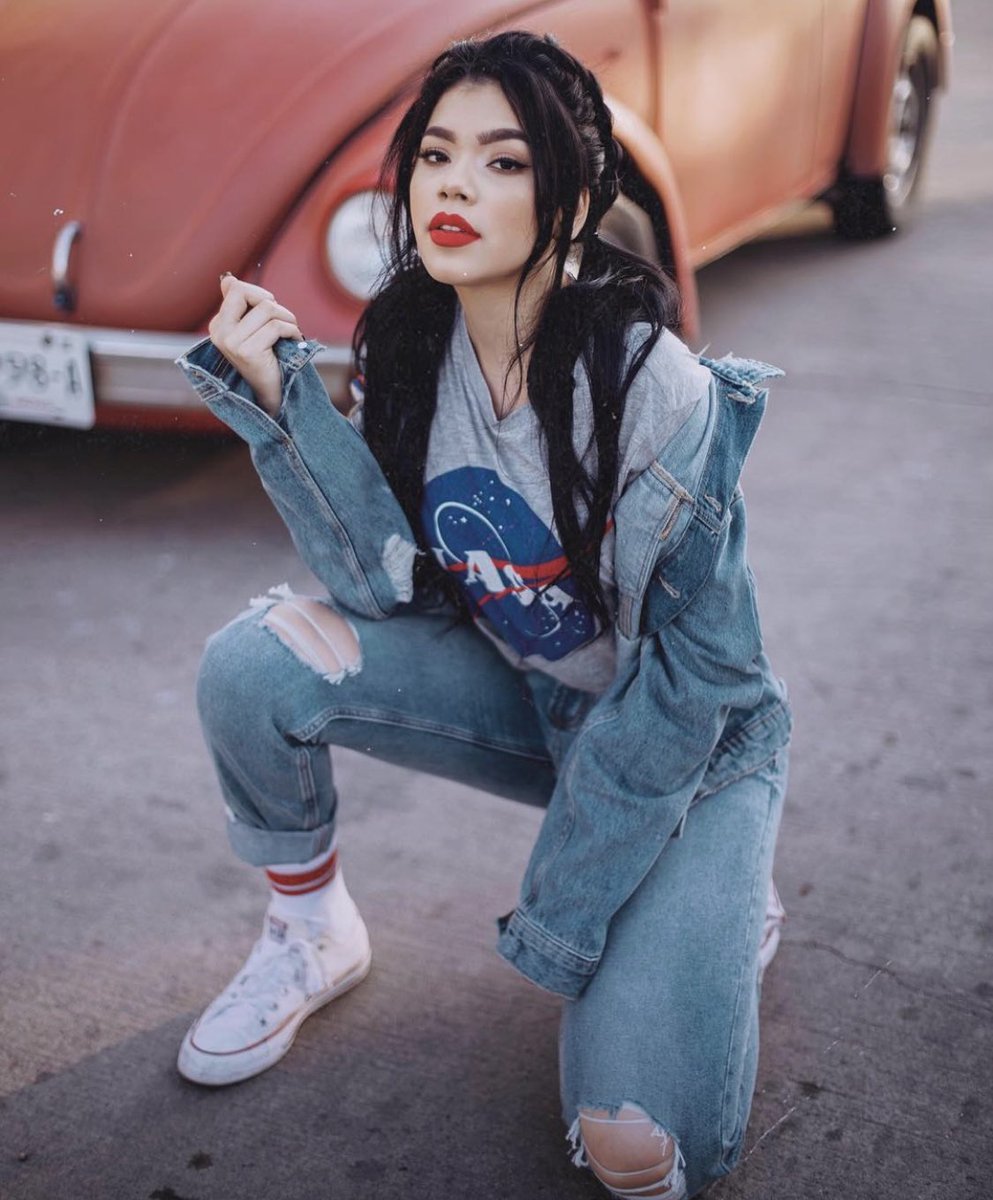 kosluar's tweet image. Regrese, con Kenia no perros

KENIA OS NO ESTAS SOLA 
SIEMPRE CONTIGO KENIA