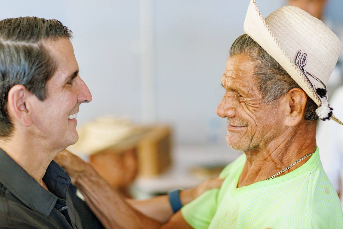 romuloroux's tweet image. Junto con @BlandonJose, estuvimos en Ocú, escuchando a nuestra gente, que nos cuenta que lamentablemente los problemas siguen siendo los mismos.

Se tiene que mejorar el hospital Sergio Núñez, porque los ocueños merecen una atención de primera, así como carreteras libres de…