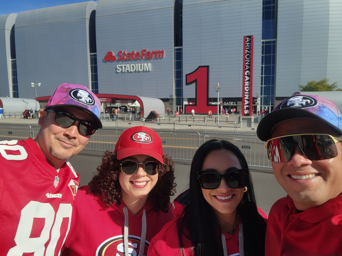 bart2123's tweet image. Feliz cumpleaños @ale !! Te amo
#bird