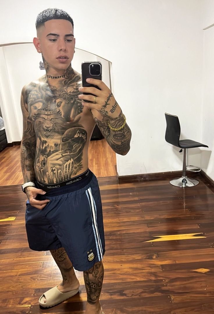 mami solo piensa en papi😍😍