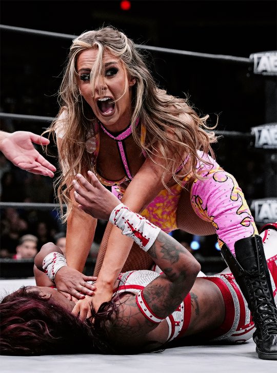 Anna with the Bad Attitude. ⤑ Not@AnnaJay__ tweet media