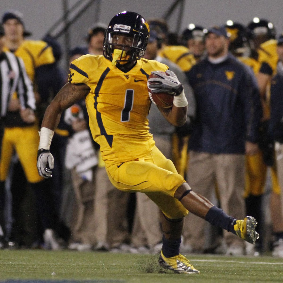 Dominick “D5” Collins🧛🏾 tweet media