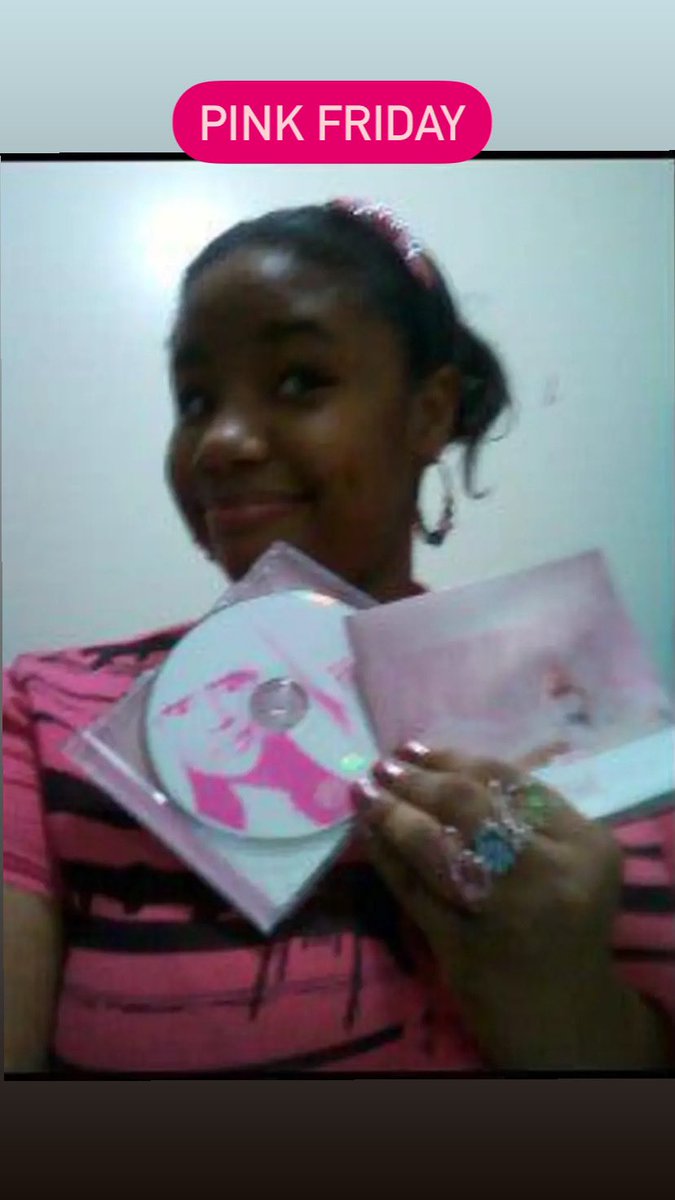 LikkleMissQUAY's tweet photo. #PinkFriday         #PinkFriday2 https://t.co/7A4LN86wo8