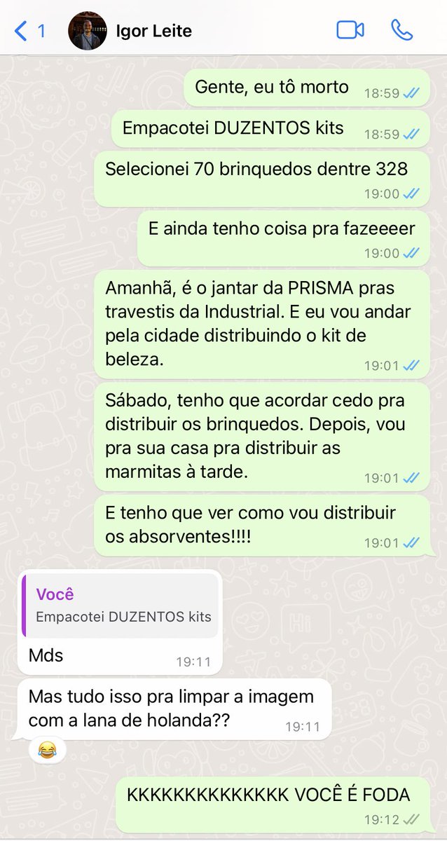 senhoritabira's tweet image. SENHORITA BIRA SENDO RACISTA E MISÓGINO MAIS UM DIA. ALÉM DE TRANSFÓBICO (acha que travesti tem que usar maquiagem compulsoriamente), neonaz*! Elitista!

Não vejo a hora desse TONHÃO cair no esquecimento. PAREM DE COLOCAR ELE NA MINHA TIMELINE.
ELE É UMA PIADA.