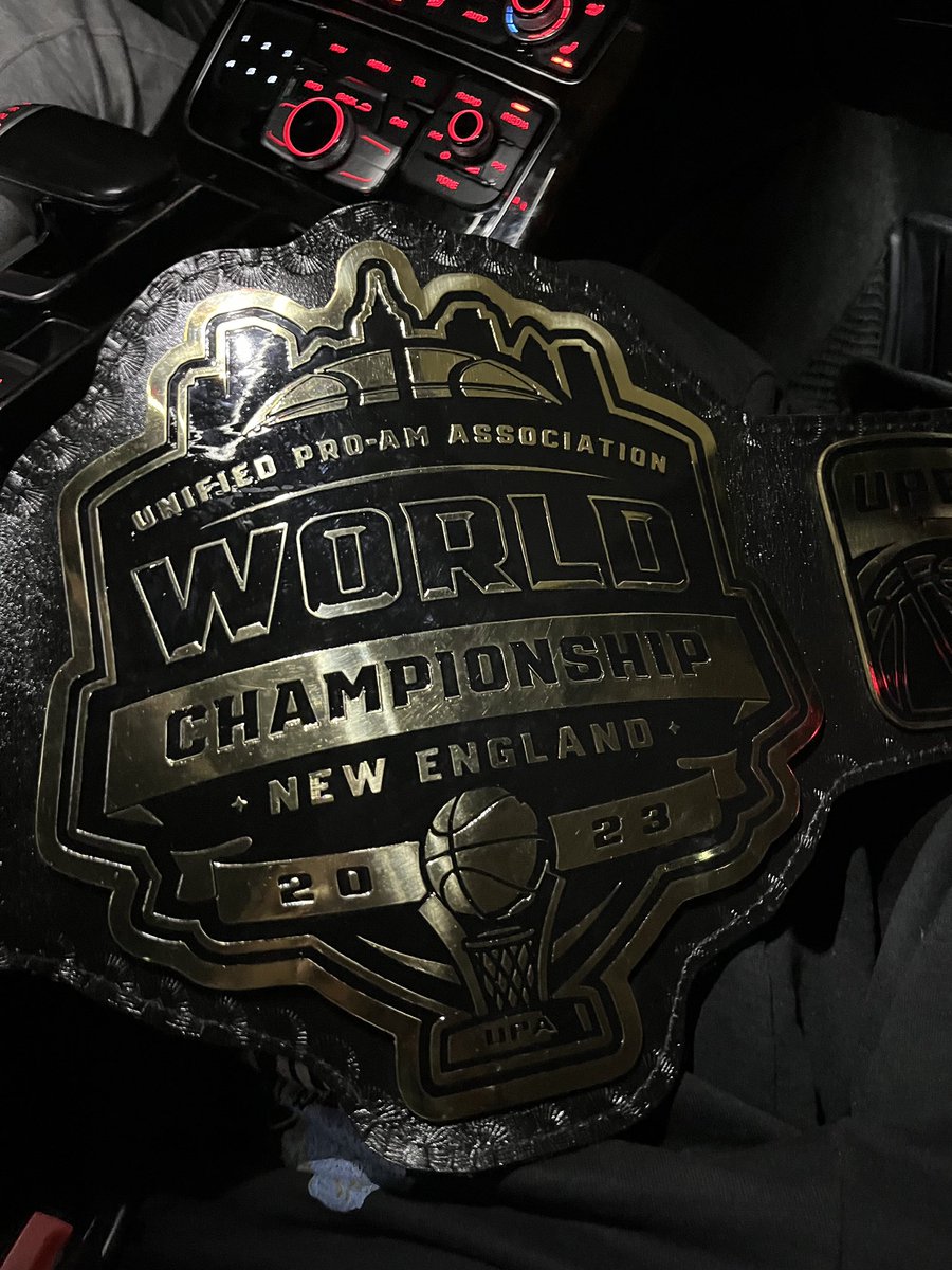 buke_11's tweet image. Remember all the shit y’all was talking all predraft .  8-0 all weekend! @UnifiedProAm #goodballwins  #upachamp 🥷 💯