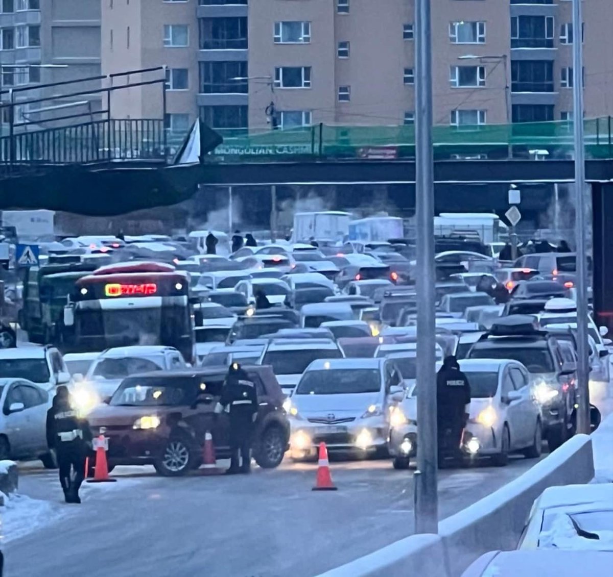 Ийм балай шийдвэрээ хурдан цуцал