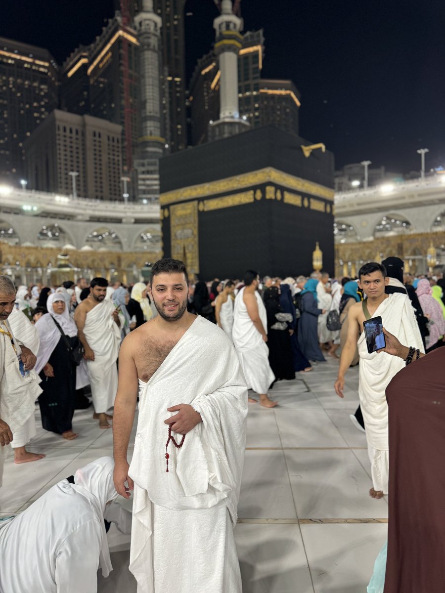 MustafaDraz4's tweet photo. عمرة عبدالله مكرم رحمة الله علية ... اللهم تقبل منا https://t.co/JLMifJ51xh