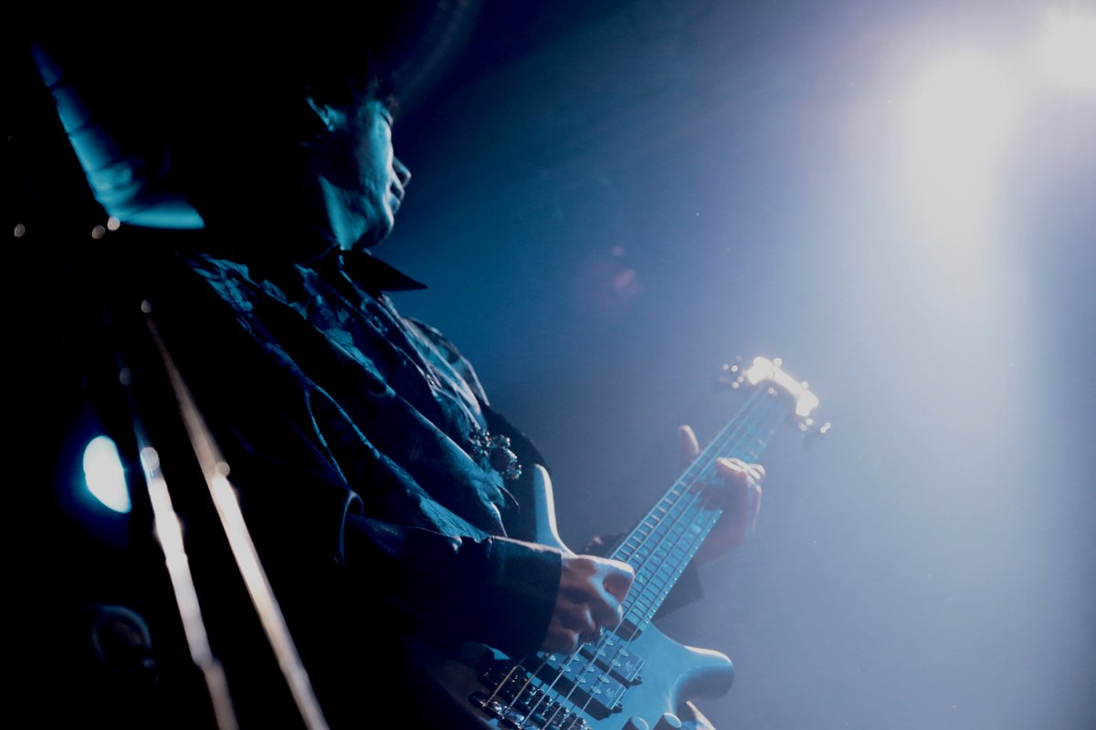 ForgottenBook's tweet photo. 2023.12.14 渋谷HOME, ダボクス
ダボクスでは平気でMCをします。

photo by みさきちゃん https://t.co/gsuywhatPN