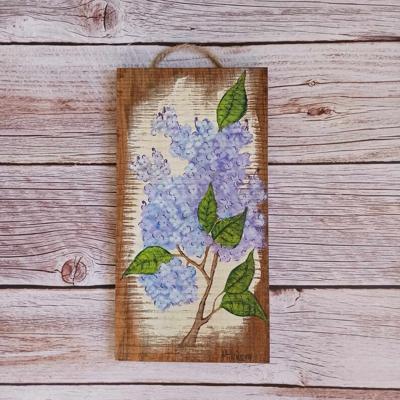 #Paintingonwood, #Lilacacrylicpainting, #Barnwoodplank, #Handmadewallart, #Walnutplank, #Kitchenplaque, #Handmadepurpledecor etsy.me/48lBksf via @Etsy