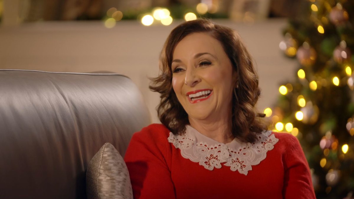 With the last series of  Strictly finishing a few days ago, the head judge of the programme, Shirley Ballas, revealed the importance of faith in her life.
When her brother took his own life in 2003, Shirley’s faith helped her cope: “My faith helped me to find a road to recovery.”