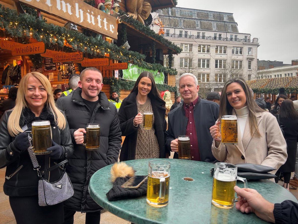 DialDirectUk's tweet image. Works Christmas Party 🎄#BirminghamChristmasMarket