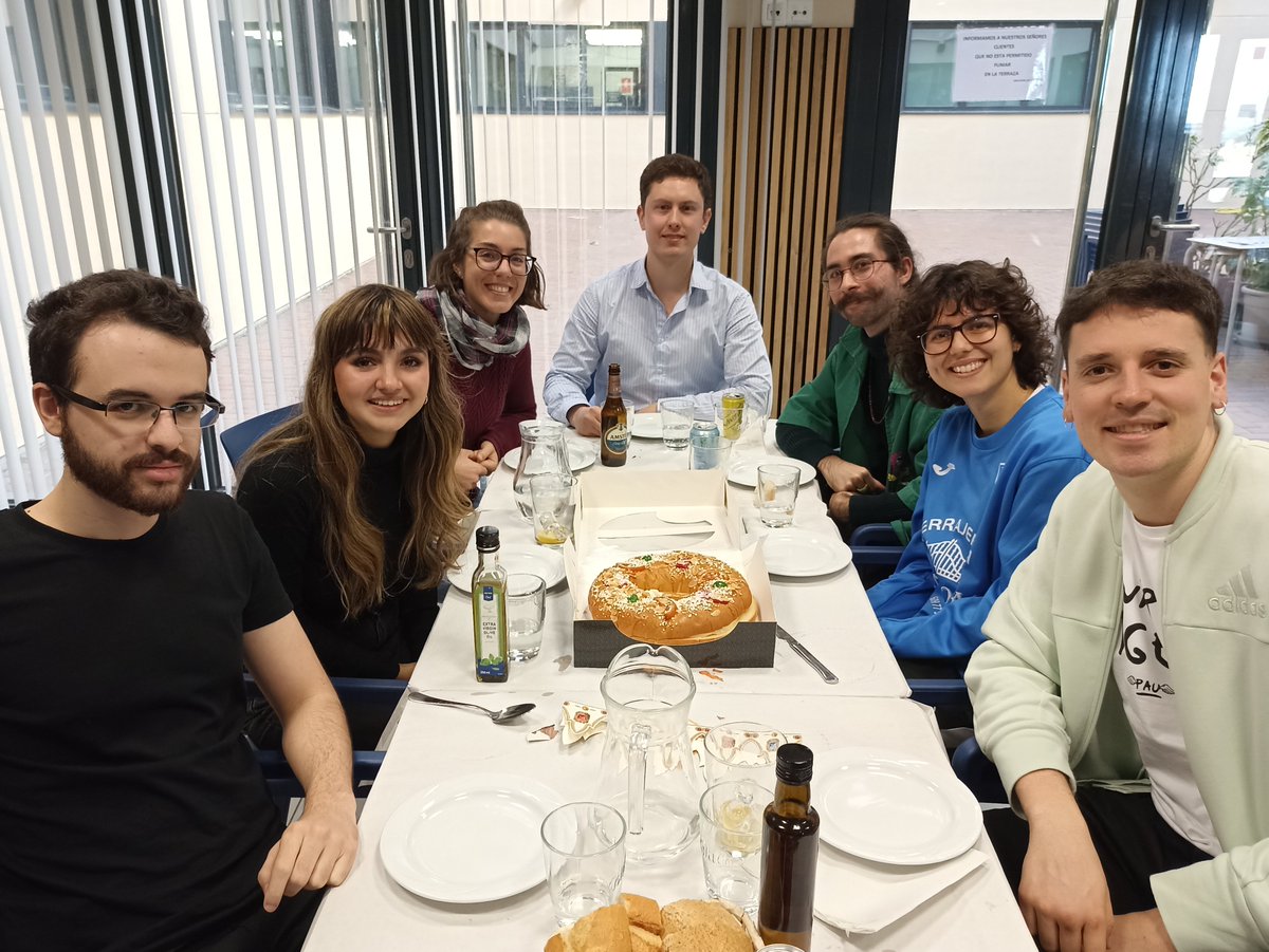 Sara H Mejias (@sarahmejias3) on Twitter photo The Christmas lunch of the Bio-Engineered Nanophotonics group at <a href="/IMDEA_Nano/">IMDEA Nanociencia 🔬</a>! Thank you <a href="/Claudiabioeng/">Claudia</a> and <a href="/gonzalopserrano/">Gonzalo Pérez Serrano</a> for the great "roscón de reyes" dessert! We will start next year with the same or even more strength than 2023!!! The Christmas lunch of the Bio-Engineered Nanophotonics group at <a href="/IMDEA_Nano/">IMDEA Nanociencia 🔬</a>! Thank you <a href="/Claudiabioeng/">Claudia</a> and <a href="/gonzalopserrano/">Gonzalo Pérez Serrano</a> for the great "roscón de reyes" dessert! We will start next year with the same or even more strength than 2023!!!