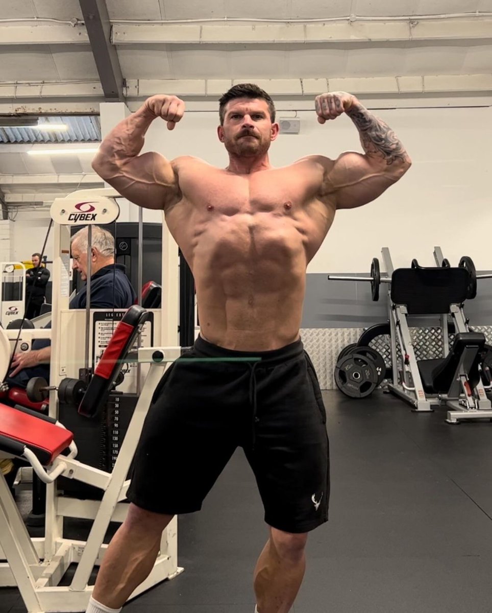 tomocoleman tweet picture