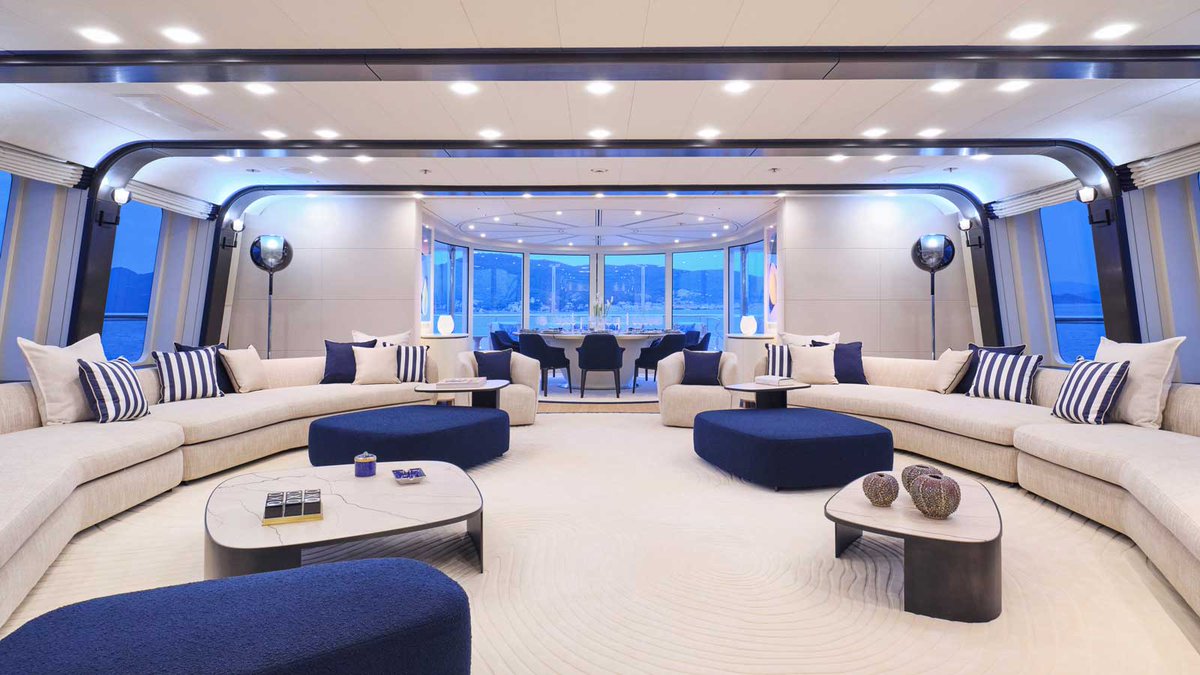 BaroqueYachts's tweet image. Escape to paradise aboard O'Eva, a 60m #superyacht where Italian elegance meets luxurious living. With 8 cabins pamper 12 guests in unmatched comfort. Dive in, soak up the sun, or catch a movie under the stars. Make your Italian dream a reality. #charterlife #italy #mediterranean