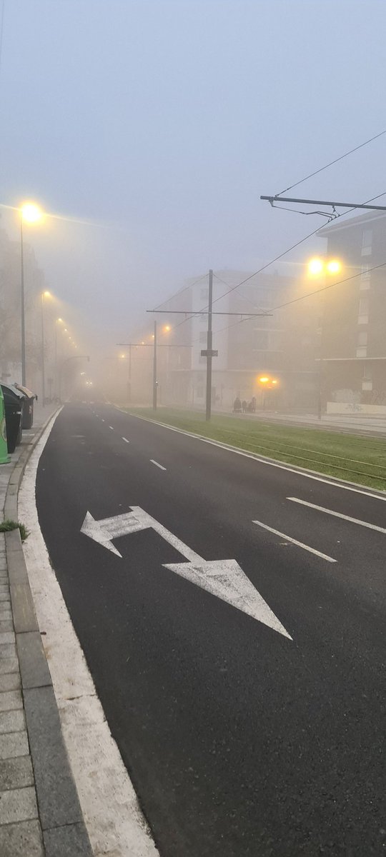 RtHecate's tweet photo. Buenos días 🤗 #tuto o #muete. Aunque yo prefiero el #juegodelteto 🤭🤗 https://t.co/HmPcUKGT9u