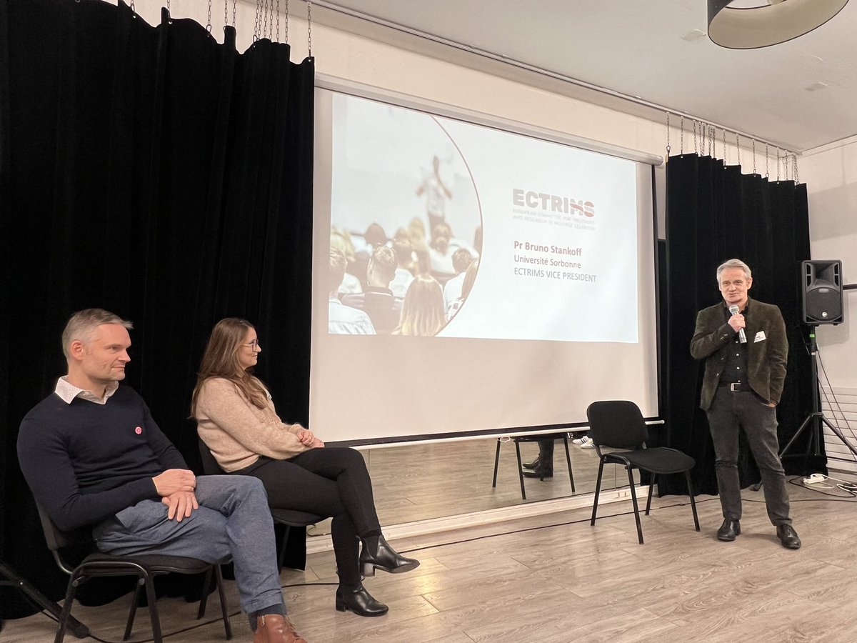 🇫🇷 TSF France remercie les merveilleux experts qui ont passé la journée avec nous à engager des discussions significatives sur les #NMOSD et #MOGAD lors de notre 1ère Journée des Patients à Paris.

Merci
<a href="/StankoffBr/">Stankoff Bruno</a> @PrDeiva <a href="/CollonguesN/">collongues nicolas</a> <a href="/pique_julie/">Julie Pique</a> E.Maillart et L.Cabrejo