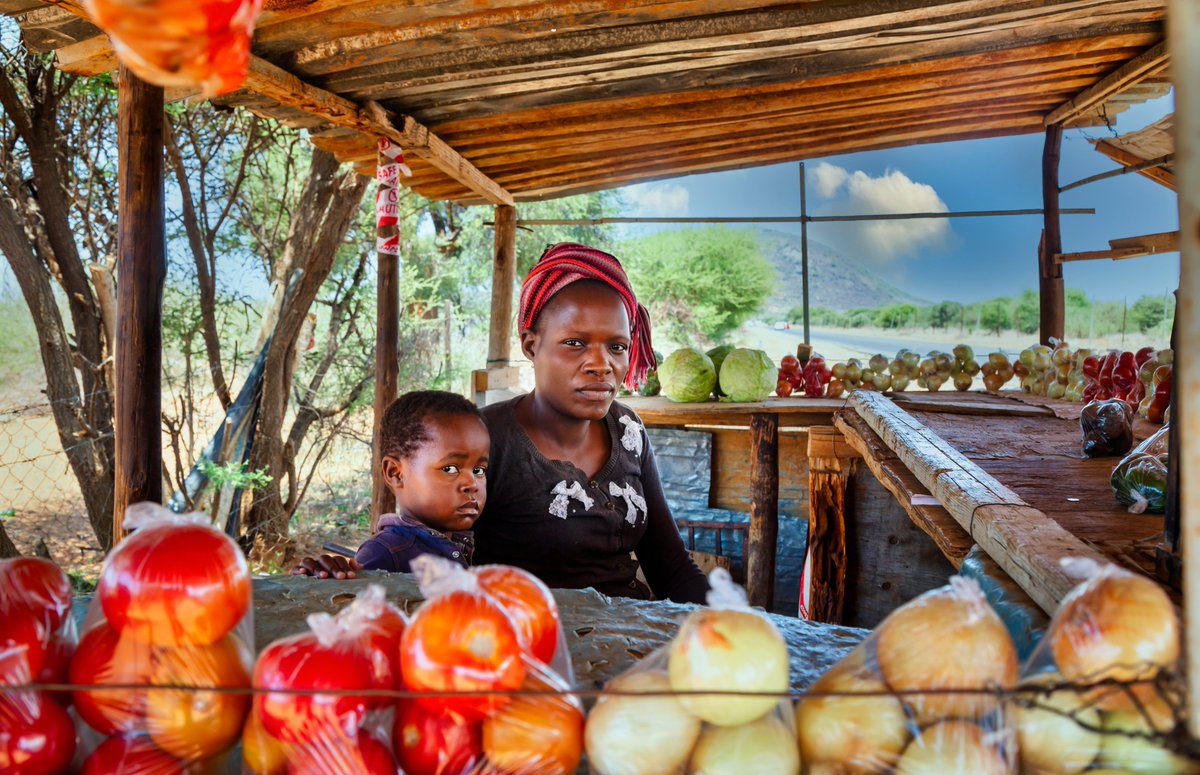 Kenya’s gig economy boom offers immense opportunities, but the digital skills gap remains a hurdle, especially for women. 

Our blog outlines interventions &amp; approaches to empower women for active participation. Click here to learn more 👉bitly.ws/36o4m
#DigitalSkills