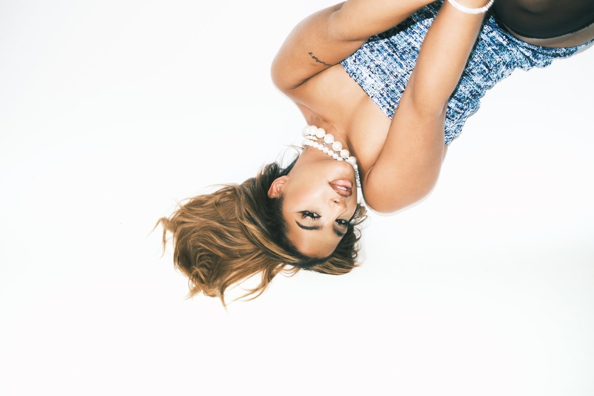 Meet The Enchanting R&amp;B Powerhouse… <a href="/myacraigg/">mya craig</a> 👉bit.ly/3va7hFC