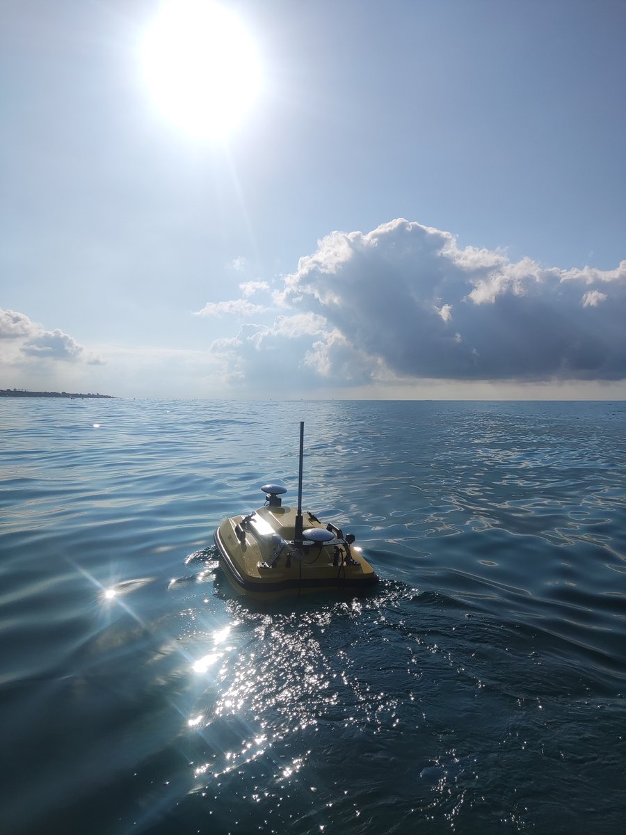 writetake's tweet photo. On to some global robotics news!
Here are some images of #SB100PRO, a versatile multi-functional surface water drone, that can do various tasks in calm waters like ports, marinas, rivers & lakes. This Unmanned Surface Vehicle #USV is from SEABOTS, a marine robotics firm based out of Barcelona.
➡️ It can perform hydrological work, water analysis, water cleaning, research, maritime rescue and surveillance.
➡️ All these functions can be automated and executed by a single operator and the USV is designed under the ready-to-nav-concept.
➡️ It can provide access to restricted, challenging, or high-risk areas, reaching locations unsuitable for traditional vessels.
➡️ The surface robots can deploy underwater counterparts for inspecting submerged elements, significantly expanding the versatility and
range of applications.
➡️ SEABOTS' focus areas include: Research (facilitating data capture and processing for research centers and groups); Inspection (enhancing the quality of information for coastal infrastructure managers) & Impact (assisting companies in achieving their environmental, social, and governance objectives.)
➡️ The makers of the USV want to transform the seas into a source of progress and well-being through robotics.
In an email response, the makers also said that the USVs have not been designed for any defence purposes.
#drones #robotics #technology #marine