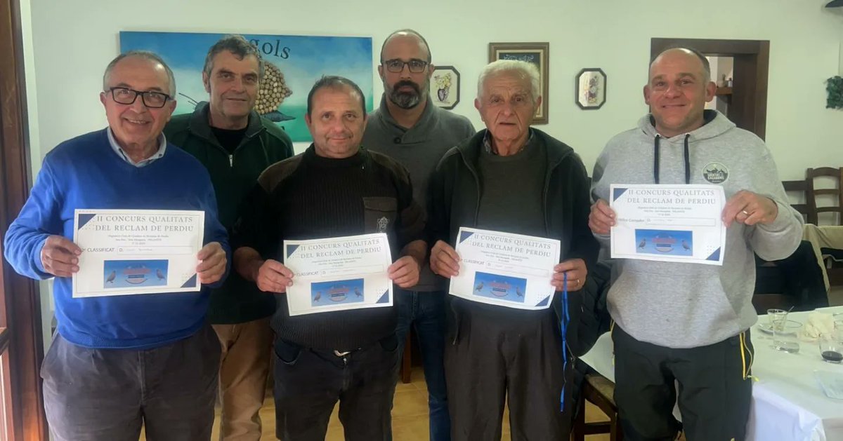 ElPiFelanitx's tweet image. Cap de setmana on hem assistit:
🟢Trail solidària @pbelstamarells aconseguits més 13.000€ per Guiem, gràcies a tothom
🟢Concert Nadal @bmfelanitx Coral Felanitx i Units com Brins
🟢Mercadets Nadal
🟢Concurs reclam perdiu
🟢Sopar Tercera Edat Es Carritxó

#SomFelanitx
#SomElPi