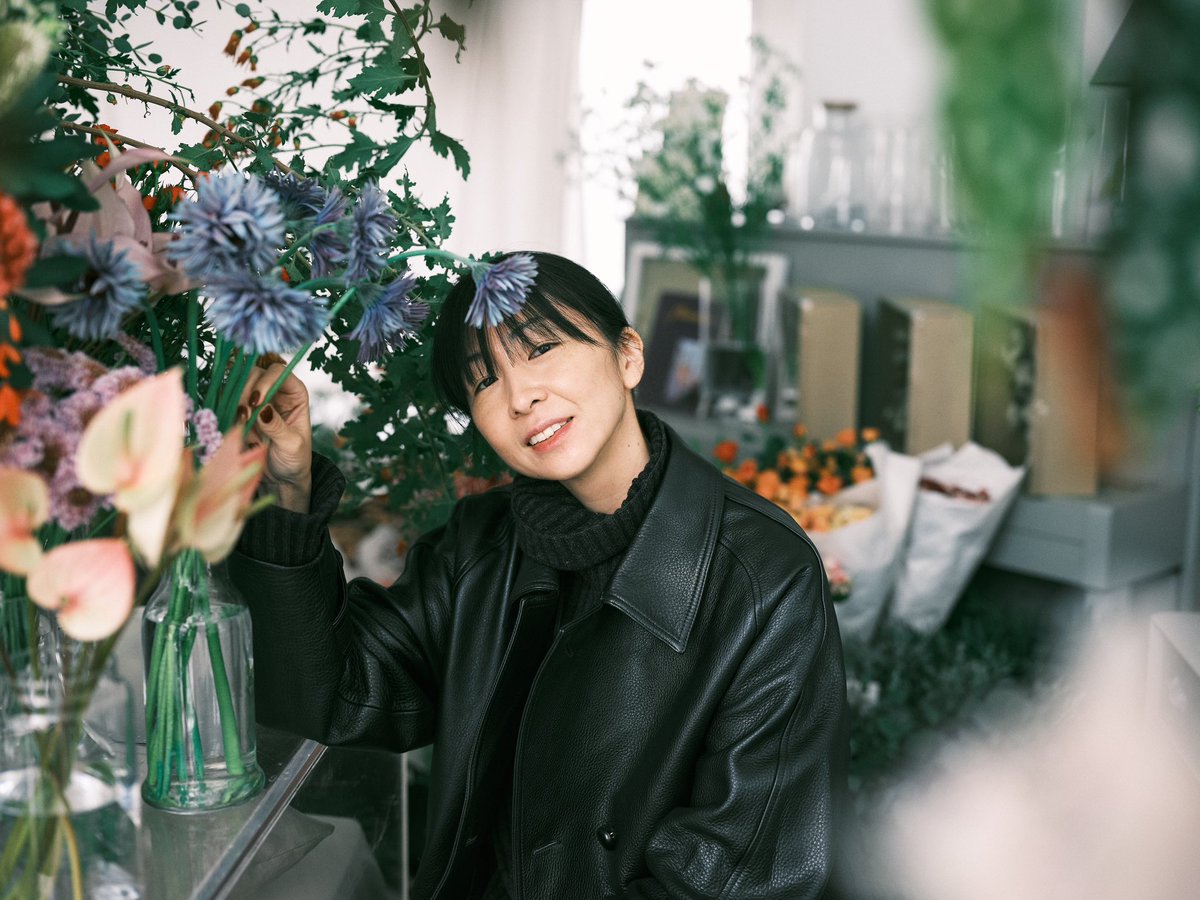 スチール担当と何箇所か映像カメラマンで関わらせていただきました。

篠崎さんと出会ってからお花への価値観や考え方が変わりました。
是非見てほしいです🔥