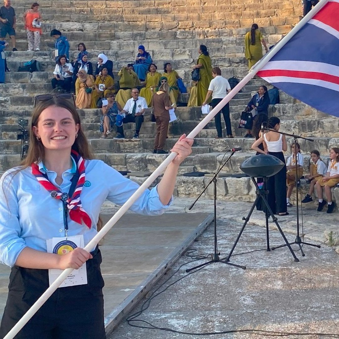 2023 was a monumental year for our advocates! They've had some unforgettable moments, like travelling to Cyprus for @wagggsworld conference, speaking in Parliament about online safety and attending a private screening of the King's coronation! Swipe for some highlights 👉