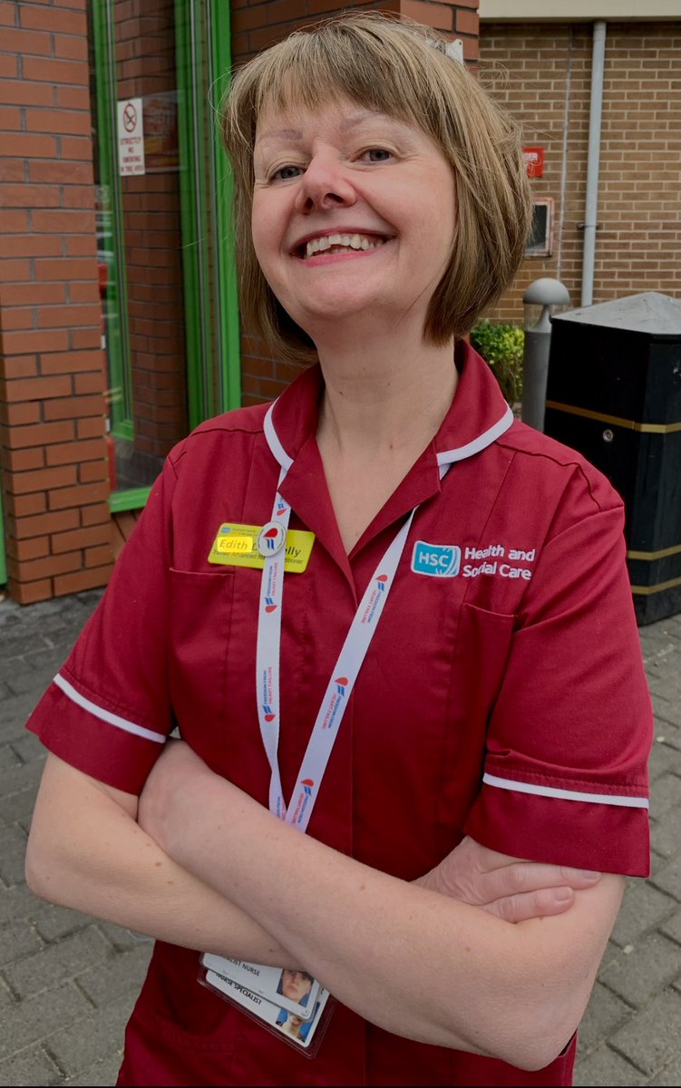 A huge, heartfelt congratulations and best of luck today in your graduation as HF ANP @Donnelly_Edith1 - enjoy every well deserved minute of celebrations. We are so lucky to have you in our team 🫀 @NIHFNurses @BSHNurseForum @BSHeartFailure @IAHFNurses