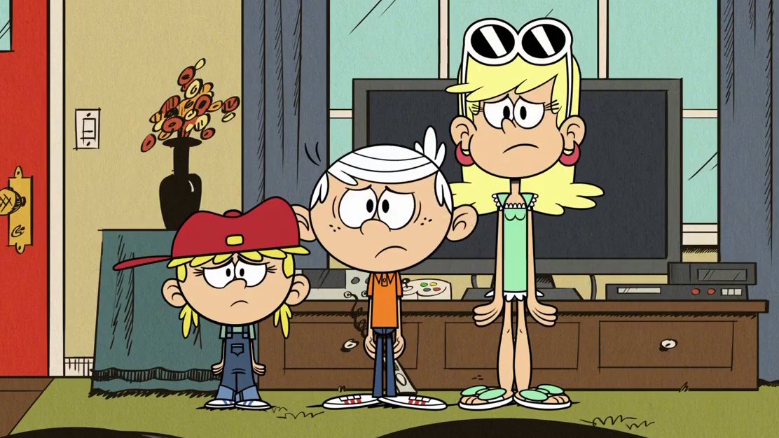 Bro they put them into like a time out stance 😥 #TheLoudHouse #LanaLoud #LincolnLoud #LeniLoud