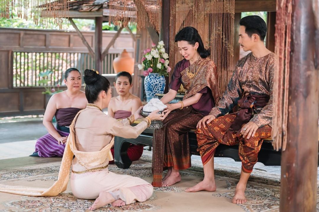 Katali555's tweet photo. ใจจะขาดกับแม่เรียม
#พรหมลิขิตตอนจบ https://t.co/wrbKbTbF76