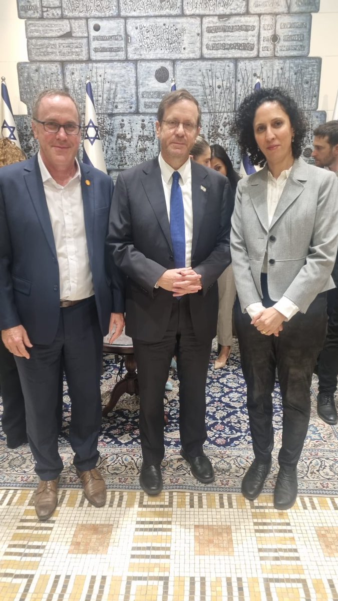 Hopeful meeting with @Isaac_Herzog and Sarab Abu Rabia Queder, BGU's VP for Diversity and Inclusion. The President is deeply invested in our plans for an open Ben-Gurion University, where Jewish and Arab students thrive together. @bengurionu