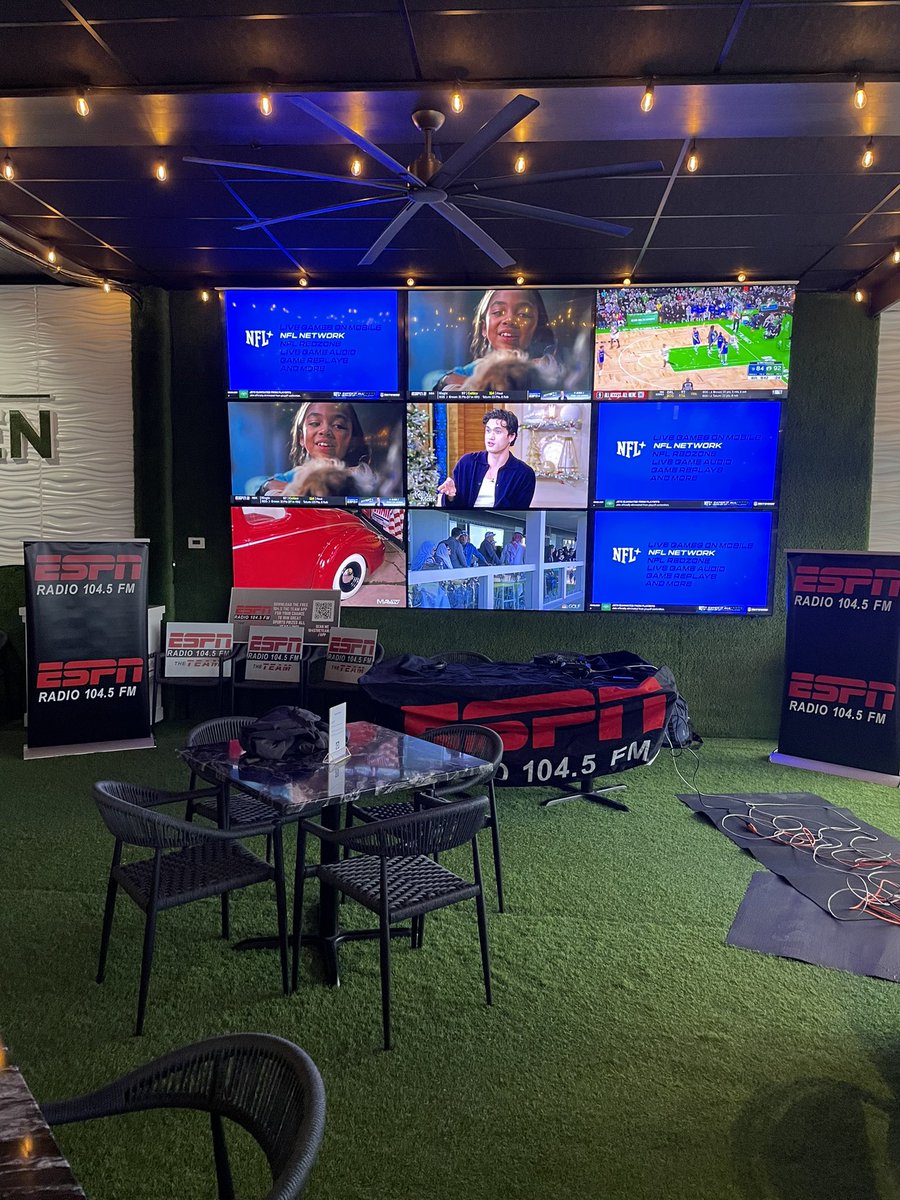 Today on Big Board Sports @RodgerWyland and @MJJ1045 are live at the Bunker and have on from 10-1: @_CoachFitz @CortlandFB 10:30 Greg Tagert @ValleyCats 11 @BerbariOnAir @SienaMBB 11:30 @DavidPSamson @MLB 12:30 1045theteam.com/listen-live/po…