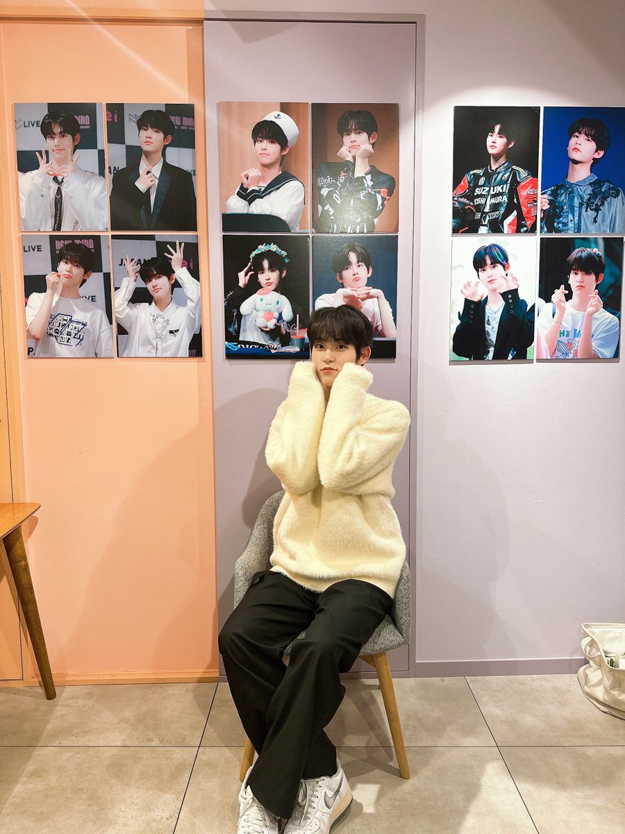 taeyoungs's tweet photo. [231218] seowon 🫧 update

seowon sent 18 pictures for his birthday😿

(1/5)

#서원 #SEOWON https://t.co/xVKJTSDtLP