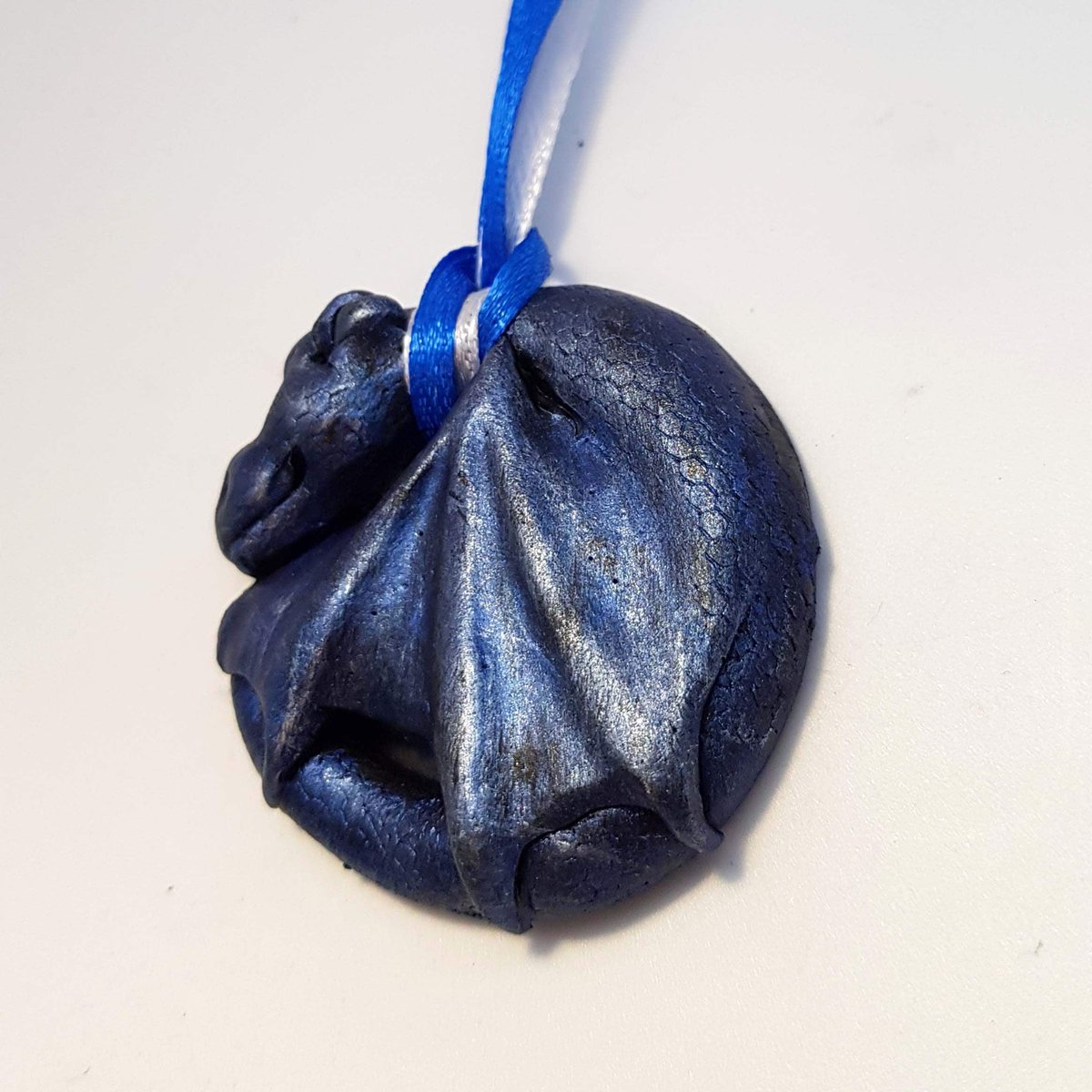 goblindreams's tweet photo. Dragon Decoration in Blue and Silver (Small Round) #christmas #handmade 
Buy here https://t.co/n89nLvS2Wf https://t.co/g8BoSuv61T