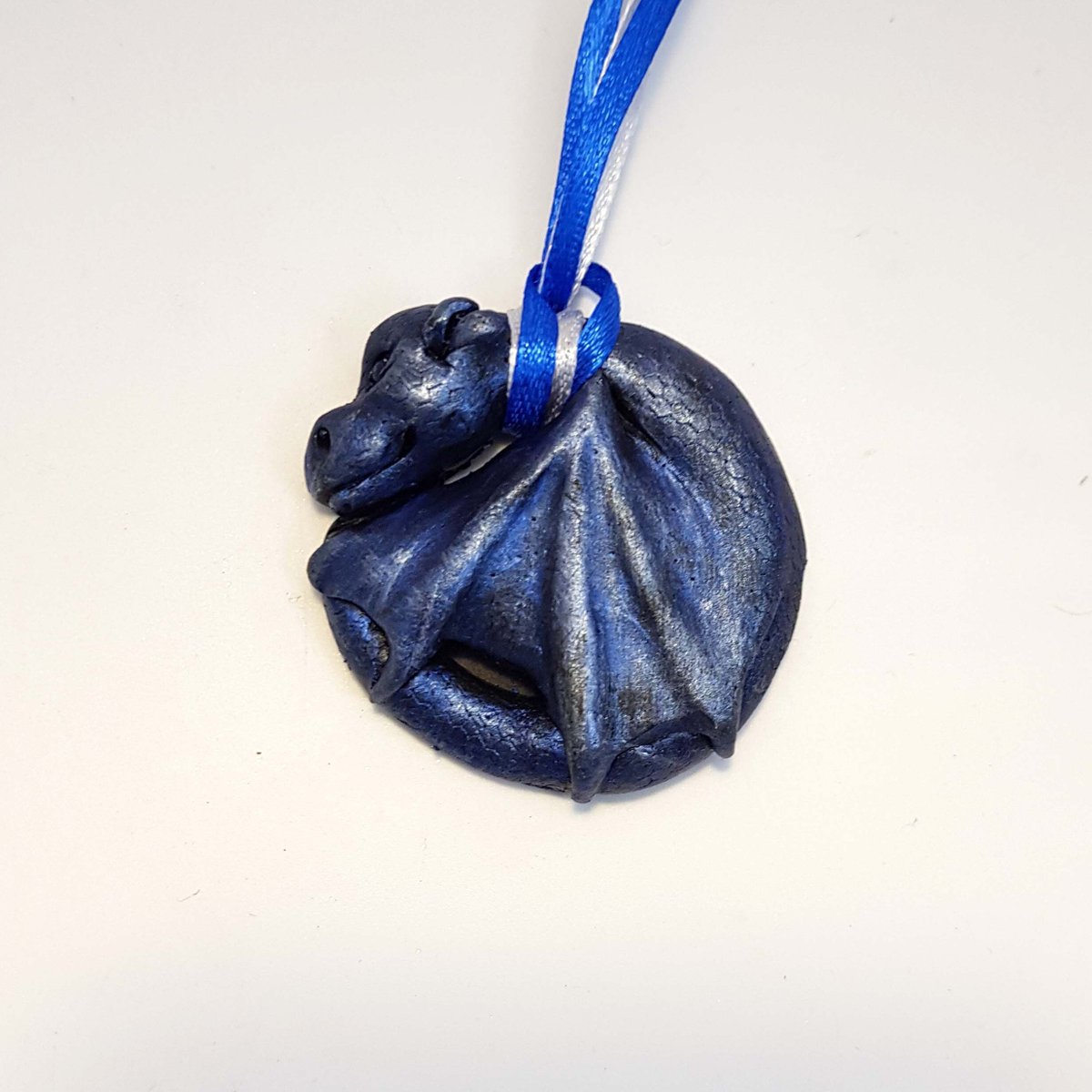 goblindreams's tweet photo. Dragon Decoration in Blue and Silver (Small Round) #christmas #handmade 
Buy here https://t.co/n89nLvS2Wf https://t.co/g8BoSuv61T