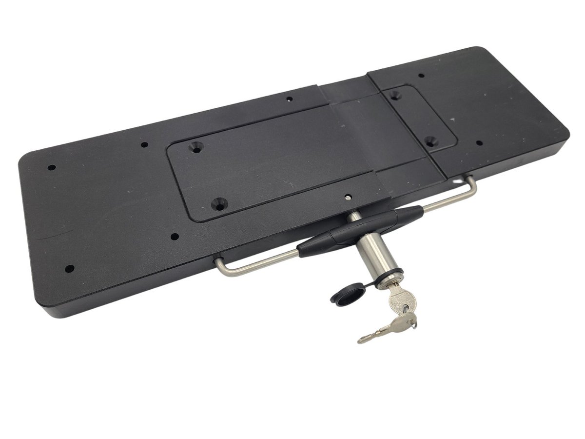 DuraSafeLocks's tweet photo. Aside from tight lines and a full livewell, there's nothing we love more than a 5-star reviews! TJ says our Swivel Mount Lock For RAM is a "Must Have!" &amp; Dennis finds Peace of Mind with his MKA-23/53 Bracket Lock. Shop now https://t.co/wDbWf2evFK
#FiveStarReviews #MadeinUSA https://t.co/G4j4N4DHS5