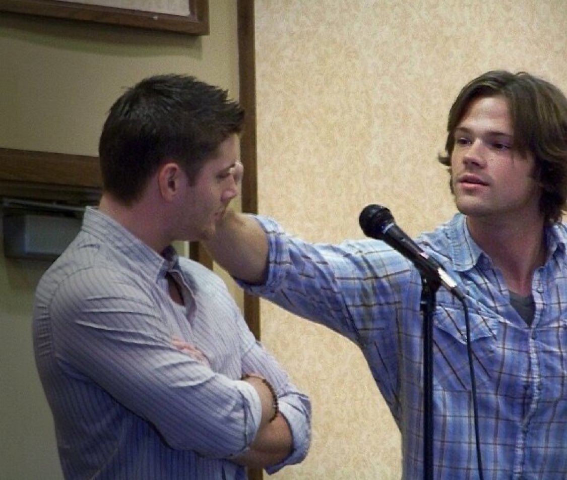 J2 Love Bot (@j2inharmony) on Twitter photo 