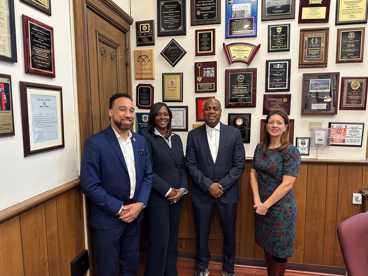 Our President/CEO, @KatyGaulStigge, and our Northern NJ Services executives met with @rasjbaraka to discuss how we can continue to work together to connect its residents to jobs, provide behavioral health services for people living with mental illness (1/2)