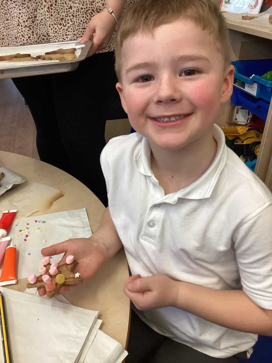 Salisbury Road Primary (@salisburyrdprim) on Twitter photo Foundation have been making Christmas biscuits today. We went through the recipe together and carefully measured our ingredients, we then all had a go at mixing and rolling out our dough with rolling pins., Once baked we then had lots of fun decorating our biscuits! <a href="/CiaraEMoran/">Ciara Moran</a> Foundation have been making Christmas biscuits today. We went through the recipe together and carefully measured our ingredients, we then all had a go at mixing and rolling out our dough with rolling pins., Once baked we then had lots of fun decorating our biscuits! <a href="/CiaraEMoran/">Ciara Moran</a>