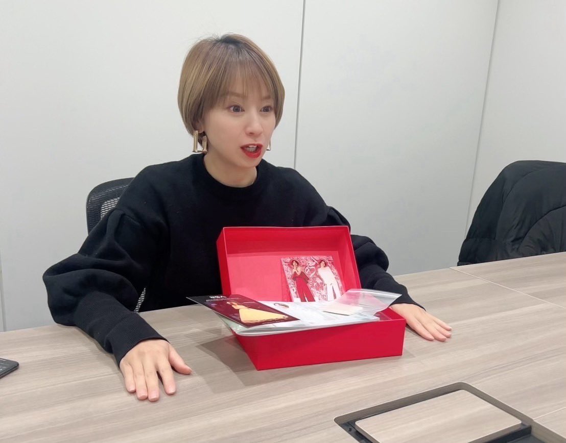 未開封品 鈴木亜美 2SA 25th Anniversary BOX Amazon.co.jp: 2SA ~Ami Suzuki 25th Anniversary BOX~(ALBUM7枚組+Blu