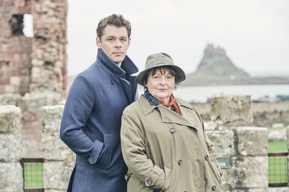 VERA: The Rising Tide 🌟 Starring @kennydoughty The 2-hour Christmas special airs tonight at 8pm on @ITV