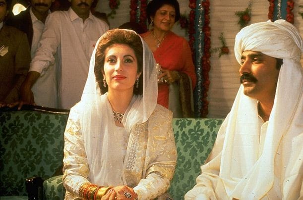 HajiAliHassanZ's tweet photo. This kind of love and companionship is what makes life worth living. Reminiscing the memories of the beautiful day of Asif Shb's and Bibi sahiba's wedding.
#18thDecember
#SMBB https://t.co/TwTbWW3r9M