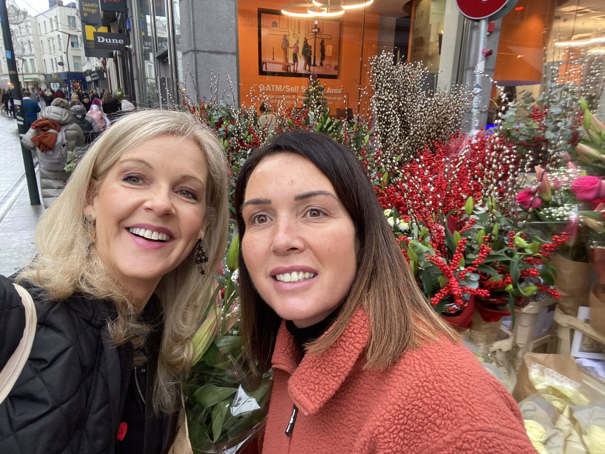 Thanks to gorgeous Joanne the seller of beautiful flowers on Grafton st.