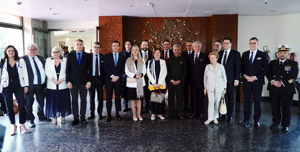 Glad to meet with Members of European Parliament on a visit to India. A useful discussion on geopolitical convergence, supply chain security, digital sensitivities, AI and maritime security.