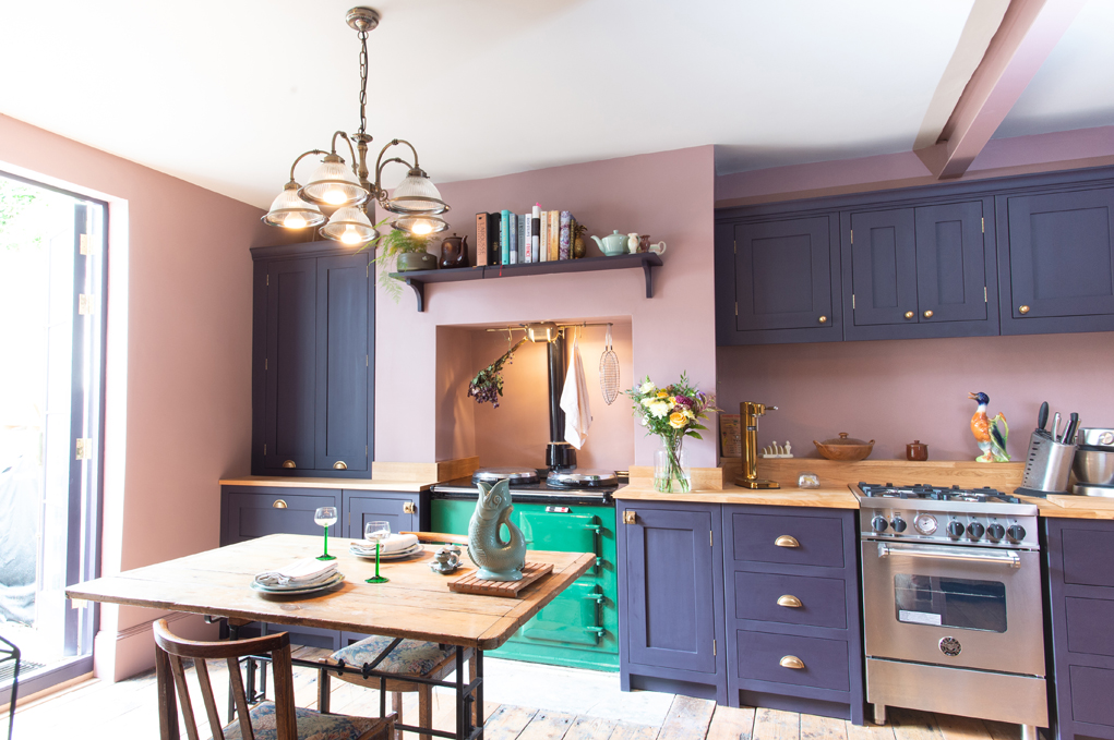 There's no doubt that a colourful kitchen can be a huge mood booster, especially during the winter months so why not consider a bespoke painted kitchen by @DesignBrandt like this beautiful design using our #Heritage furniture in Pelt by @FarrowandBall 💜 Brandtdesign.co.uk